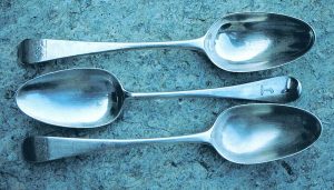 cucharas de plata