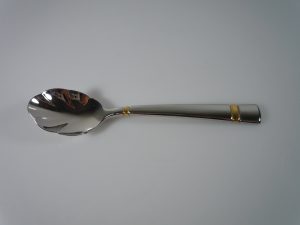 cuchara Yamazaki